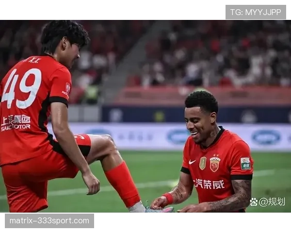 上海海港近期赛程密集，锋线效率受考验，或将影响联赛争冠格局